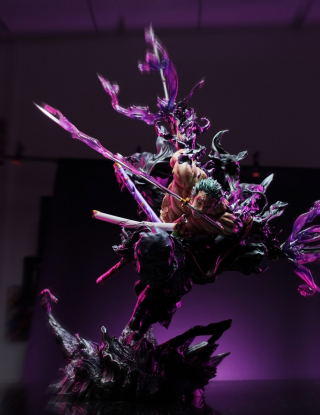 Mô hình Iron Curtain Studio - Roronoa Zoro