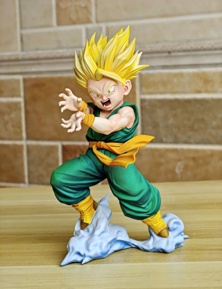 Mô hình FXW Studio - Trunks