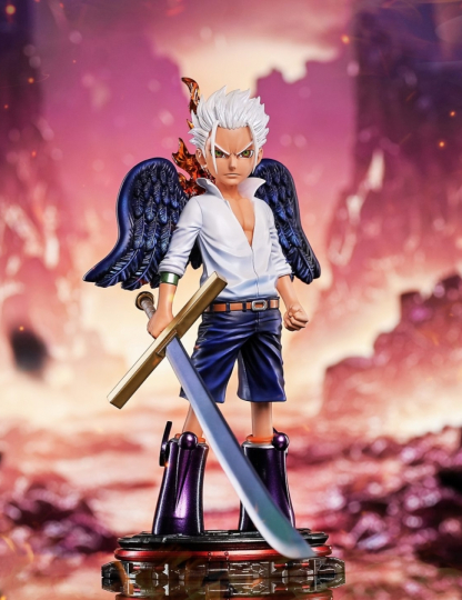 Mô hình​ Wolf Studio -  Dracule Mihawk