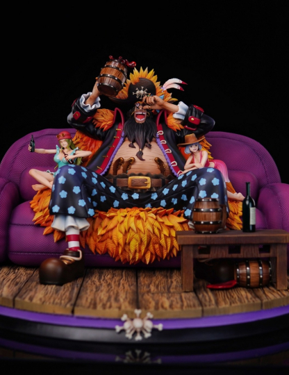 Mô hình New Century Studio - Marshall D. Teach